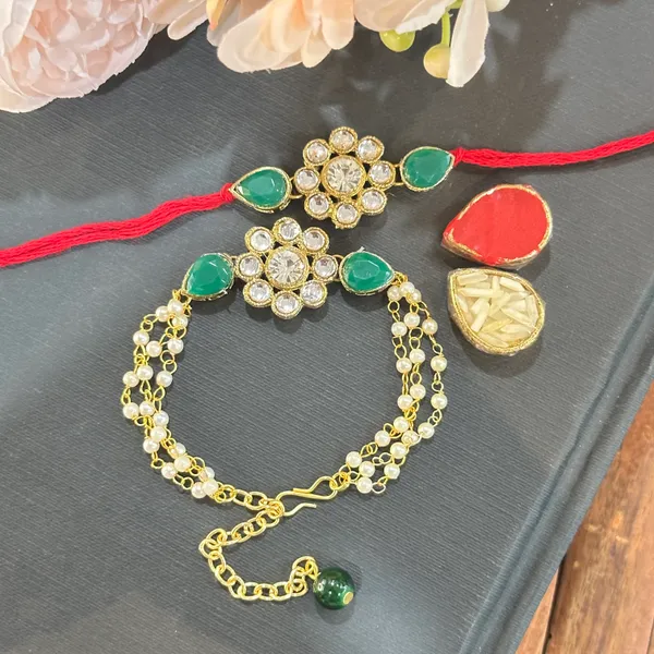 Dhivara_Designer_Bhaiya_Bhabhi_Rakhi_With_Roli_Chawal