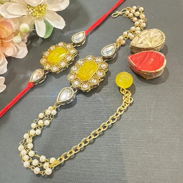 Dhivara_Designer_Bhaiya_Bhabhi_Rakhi_With_Roli_Chawal