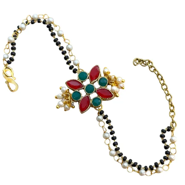 Allure_Fusion_Hand_Mangalsutras