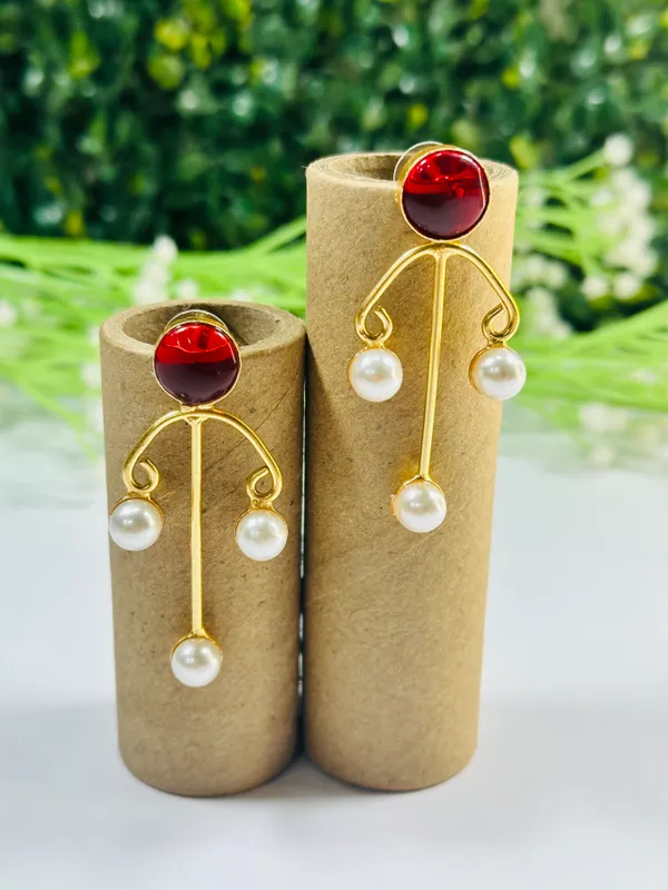 Dhivara_Anti_Tarnish_Red_Nalini_Earring