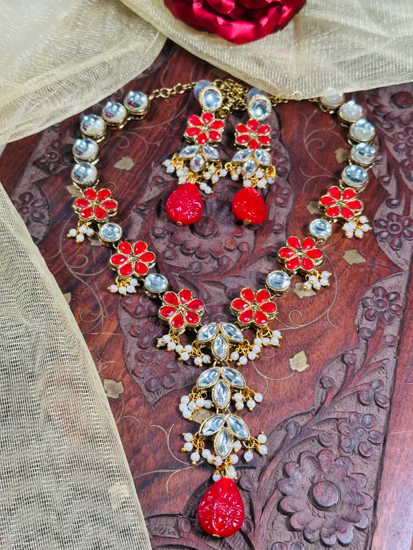 Dhivara_Elite_Red_Color_Jewellery_Set_For_Women