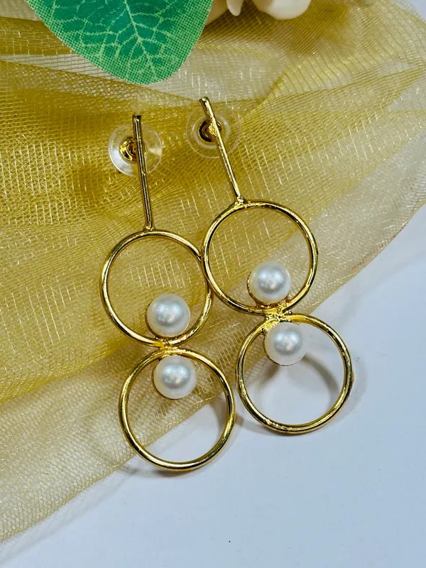 Dhivara_Golden_Anti_Tarnish_Larissa_Brass_Earring
