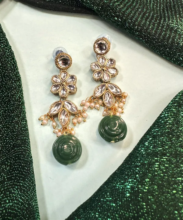 Green_Alloy_Copper_Jewellery_Set_For_Women
