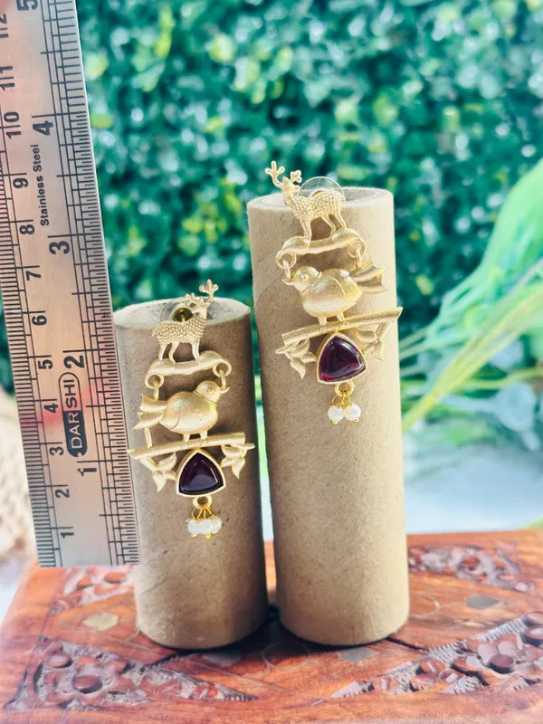 Dhivara_Maroon_Bird_Anti_Tarnish_Earring