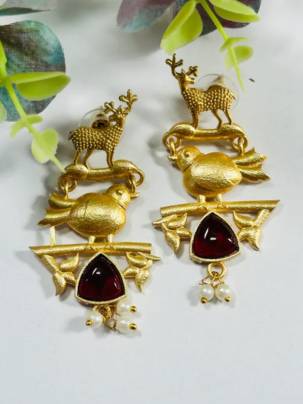 Dhivara_Maroon_Bird_Anti_Tarnish_Earring
