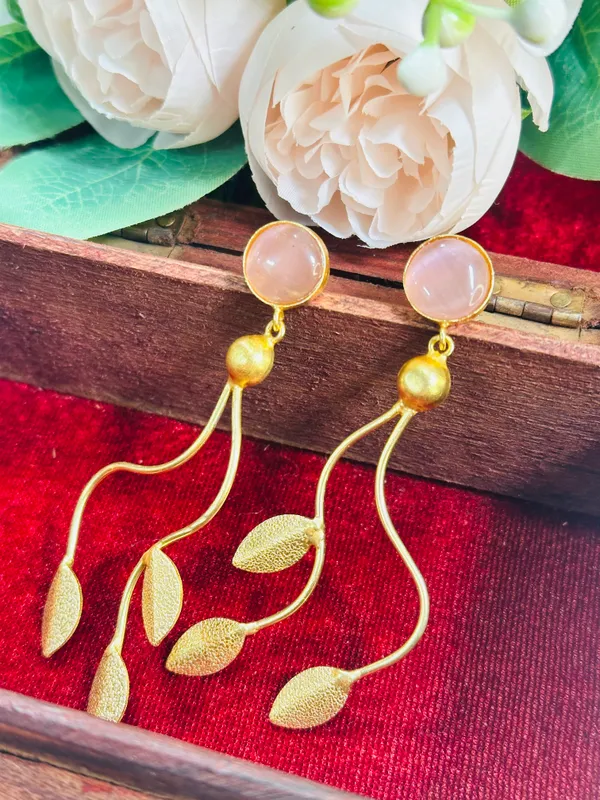 Dhivara_Pink_Manavi_Anti_Tarnish_Earring