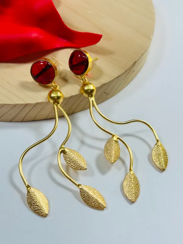Dhivara_Red_Manavi_Anti_Tarnish_Earring