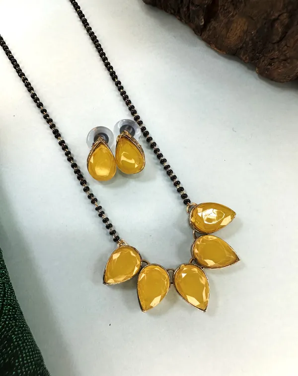 Stylish_Copper_Plated_Twinkling_Leaves_Mangalsutra
