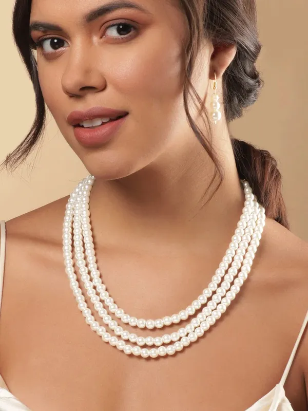 Dhivara_Three_Layer_Pearl_Necklace_Set