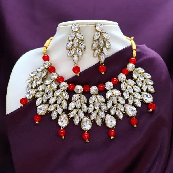 Traditional_Red_Pearl_And_Kundan_Chokar_Set