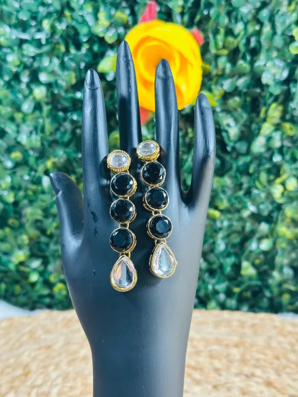 Kundan_Earring_Black_For_Women