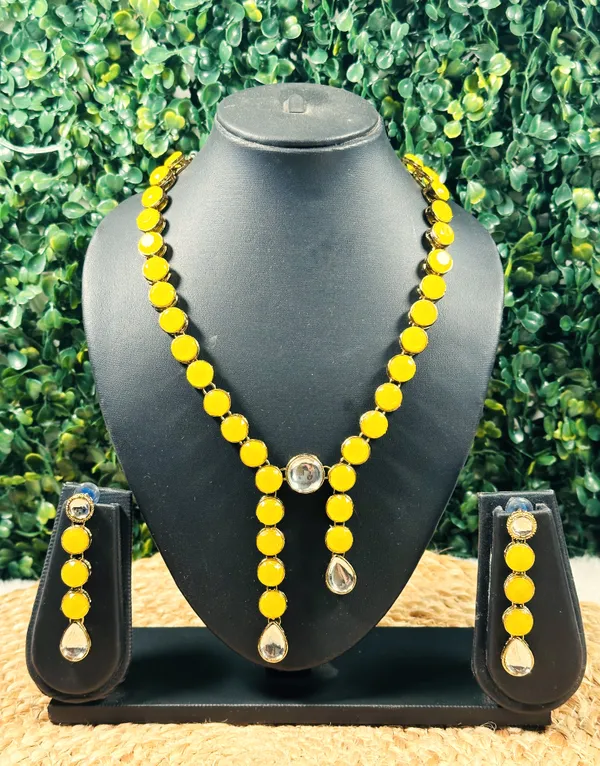 Yellow_Alloy_Copper_Jewellery_Set_For_Women