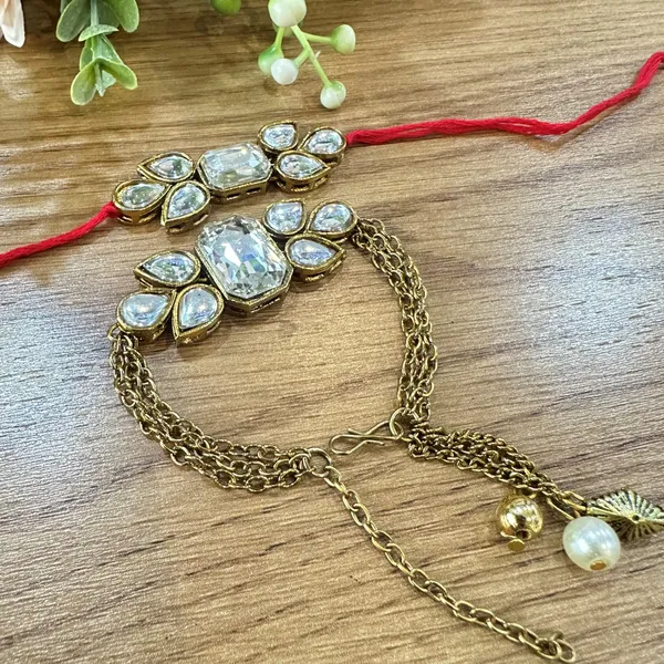 Dhivara_Designer_Bhaiya_Bhabhi_Rakhi_With_Roli_Chawal_(1_Bhabhi_Rakhi,_1_Bhaiya_Rakhi,_Roli_Chawal)
