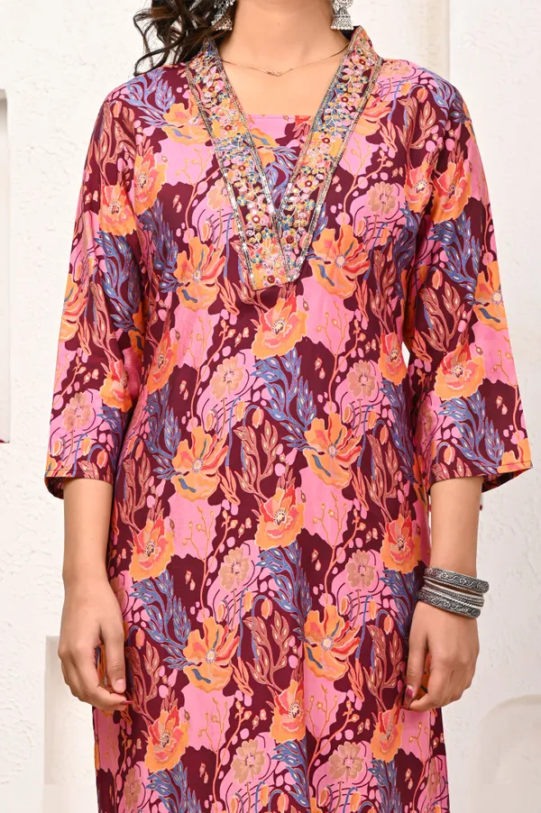 Floral_Print_V_Neck_Straight_Kurta_For_Women
