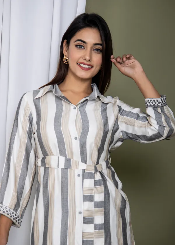 White_&_Grey_Rayon_Striped_Print_Full_Sleeves_Loungewear_for_Women