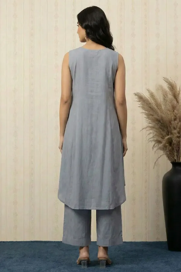 Pastel_Blue_Viscose_Blend__V_Neck_Kurta_With_Bottom_For_Women