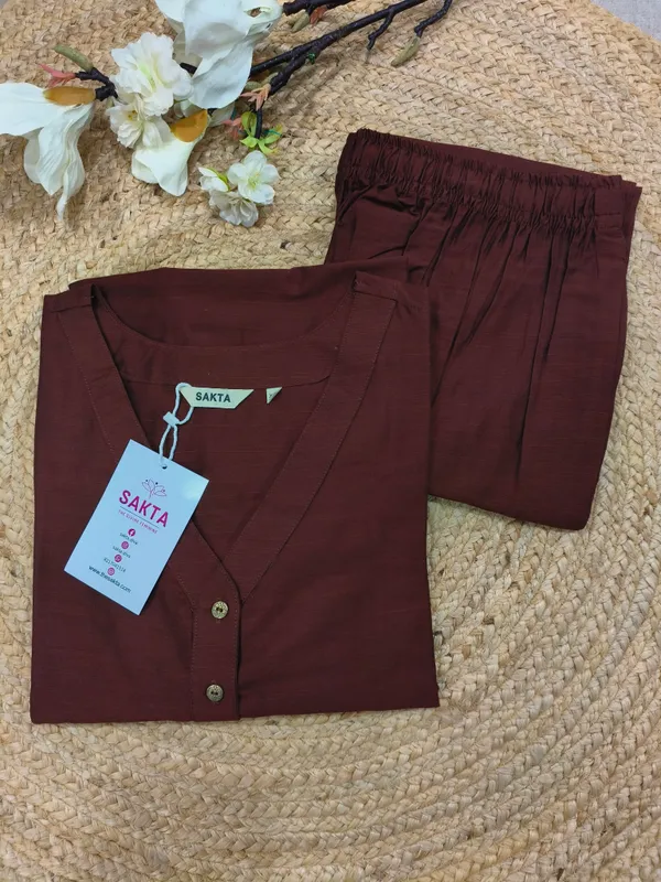 Brown_Cotton_Silk_3/4_Sleeves_V_Neck_Kurta_And_Pent_Set_For_Women