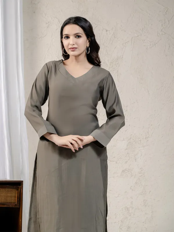 Grey_Pure_Muslin_Straight_Cut_Kurta_Set