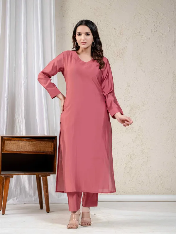 Pink_Pure_Muslin_Straight_Cut_Kurta_Set