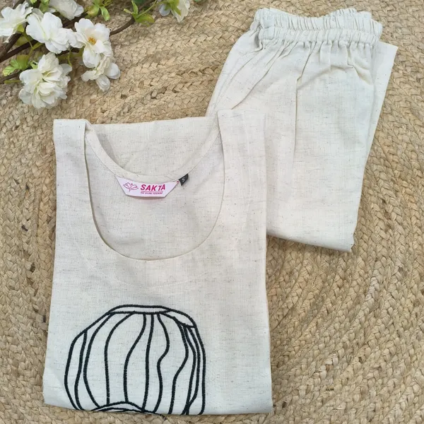 Linen_Embroidered_Cotton_Art_Kurta_Set