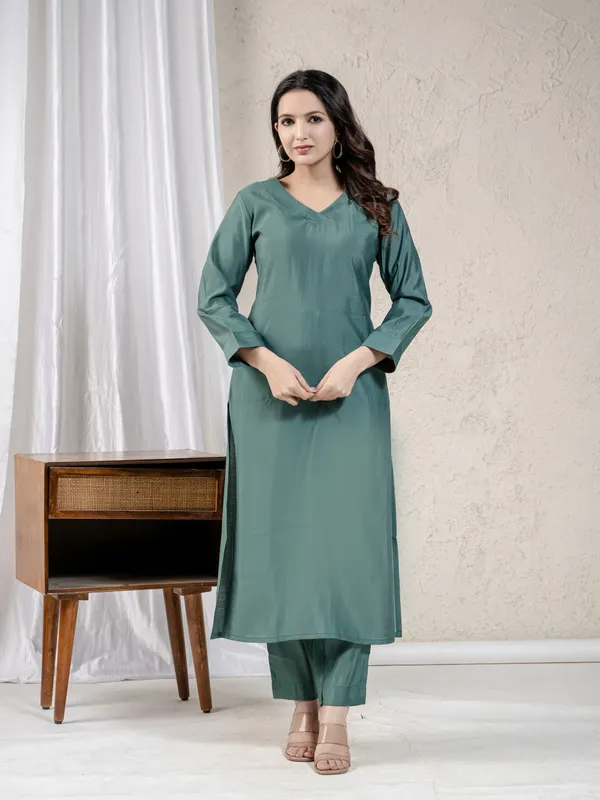 Green_Pure_Muslin_Straight_Cut_Kurta_Set