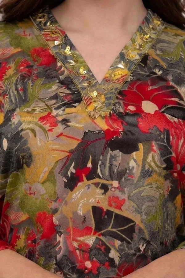 Black_Chinnon_Floral_Print_Three_Piece_Kaftan_Dress_With_Muslin_Inner_And_Pant_For_Women