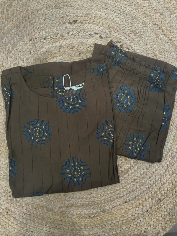 Dark_Brown_Muslin_Half_Sleeve_High_Round_A-Line_Kurta_With_Bottom_For_Women