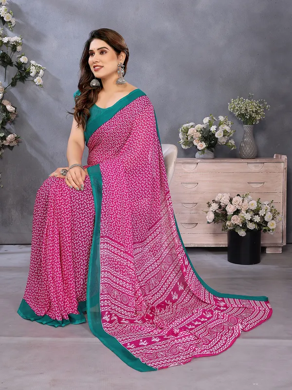 Floral_Print_Georgette_saree_with_Unstitched_Blouse_Piece
