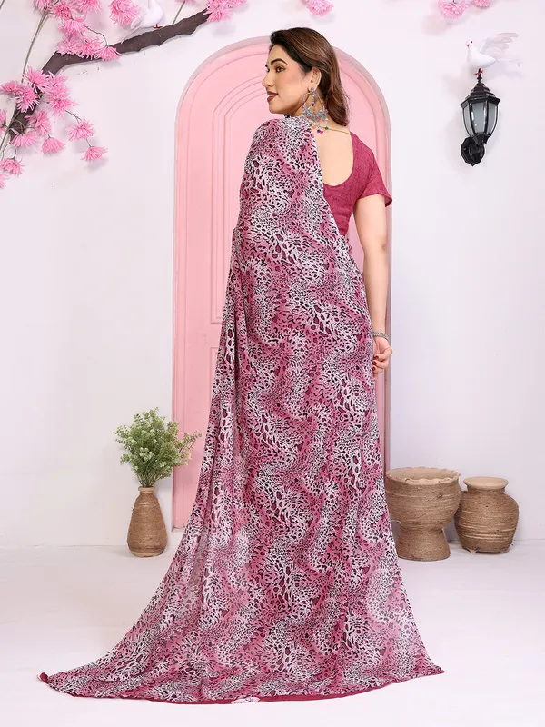 Anand_Sarees_Printed,_Animal_Print_Daily_Wear_Georgette_Saree_(Maroon,_Grey)