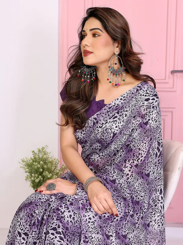 Anand_Sarees_Printed,_Animal_Print_Daily_Wear_Georgette_Saree_(Purple,_Grey)