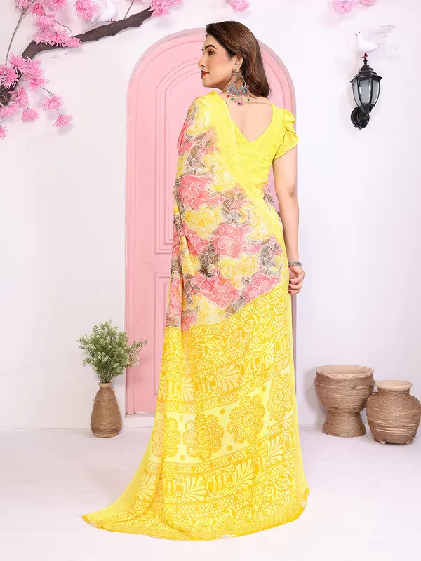 Anand_Sarees_Printed,_Paisley,_Floral_Print_Daily_Wear_Georgette_Saree_(Yellow,_Pink)