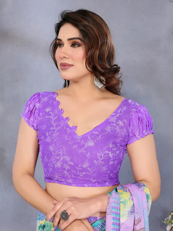 Floral_Print_Georgette_saree_with_Unstitched_Blouse_Piece