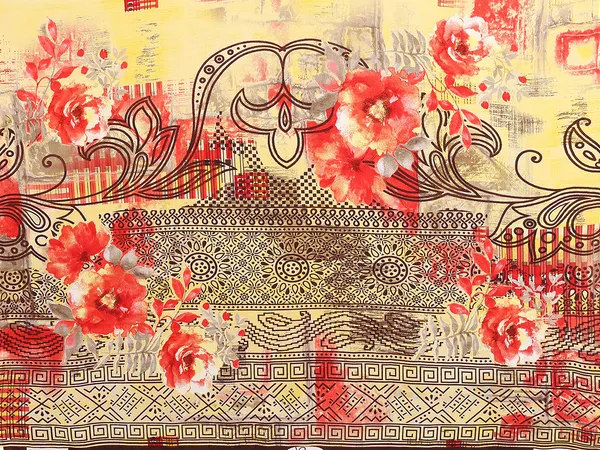 Floral_Print_Georgette_saree_with_Unstitched_Blouse_Piece