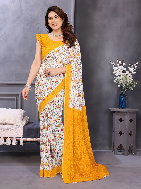 Anand_Sarees_Ombre,_Paisley,_Floral_Print_Daily_Wear_Georgette_Saree_(Yellow,_White)