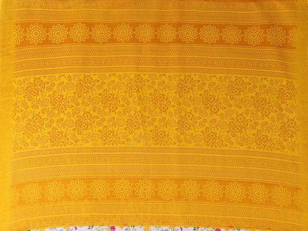 Anand_Sarees_Ombre,_Paisley,_Floral_Print_Daily_Wear_Georgette_Saree_(Yellow,_White)