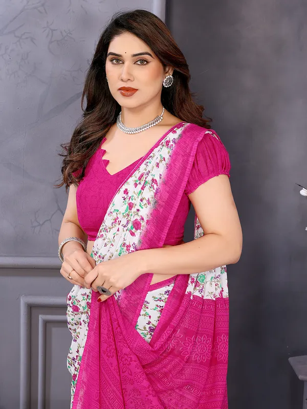 Anand_Sarees_Ombre,_Paisley,_Floral_Print_Daily_Wear_Georgette_Saree_(Pink,_White)