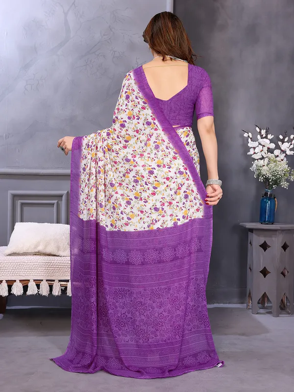 Anand_Sarees_Ombre,_Paisley,_Floral_Print_Daily_Wear_Georgette_Saree_(Purple,_White)