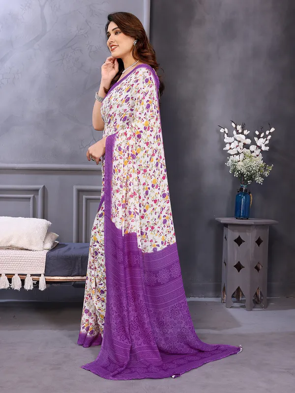 Anand_Sarees_Ombre,_Paisley,_Floral_Print_Daily_Wear_Georgette_Saree_(Purple,_White)