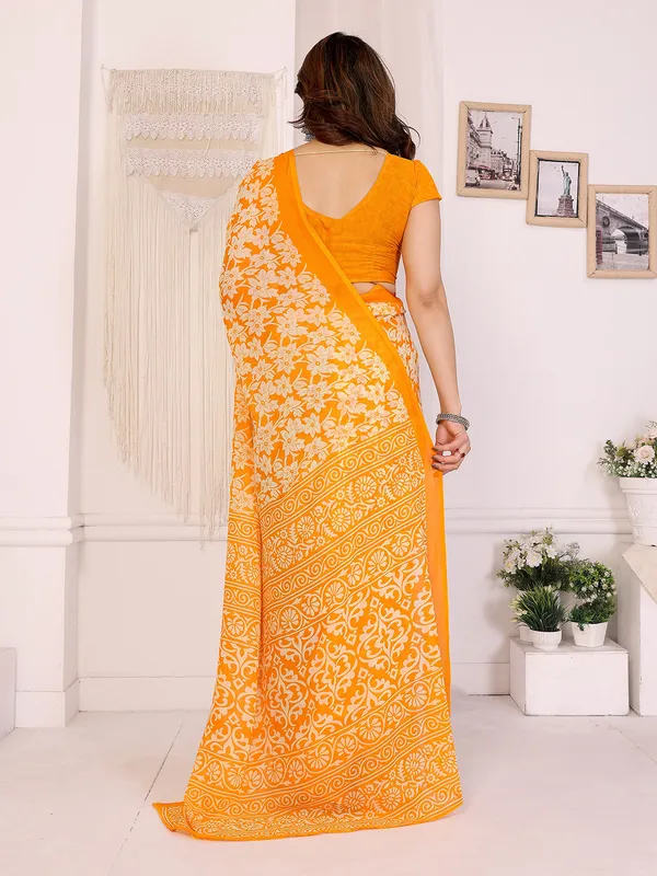 Anand_Sarees_Paisley,_Floral_Print_Daily_Wear_Georgette_Saree_(Yellow)