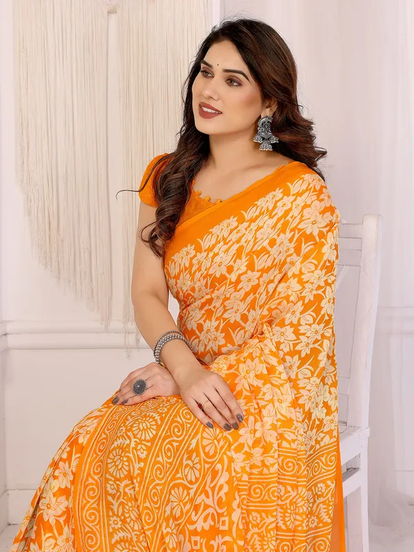 Anand_Sarees_Paisley,_Floral_Print_Daily_Wear_Georgette_Saree_(Yellow)