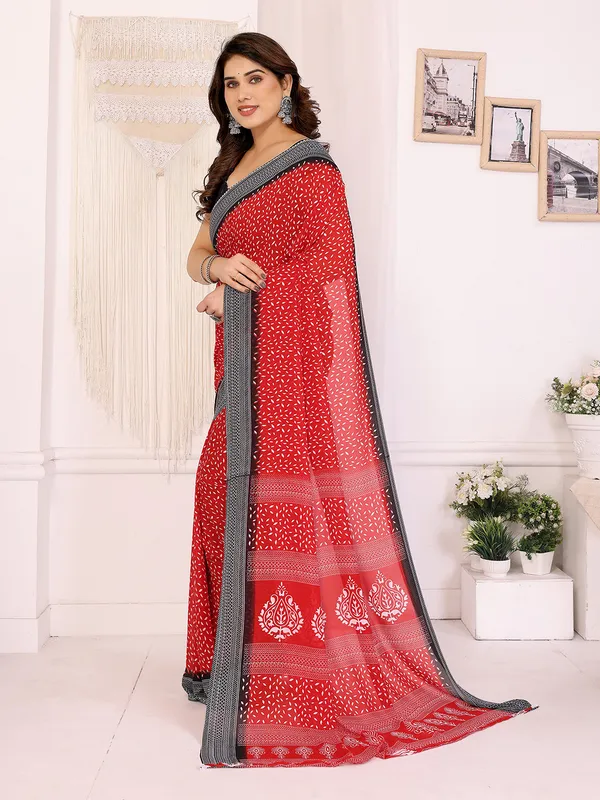 Anand_Sarees_Paisley,_Floral_Print_Daily_Wear_Georgette_Saree_(Red,_Black)