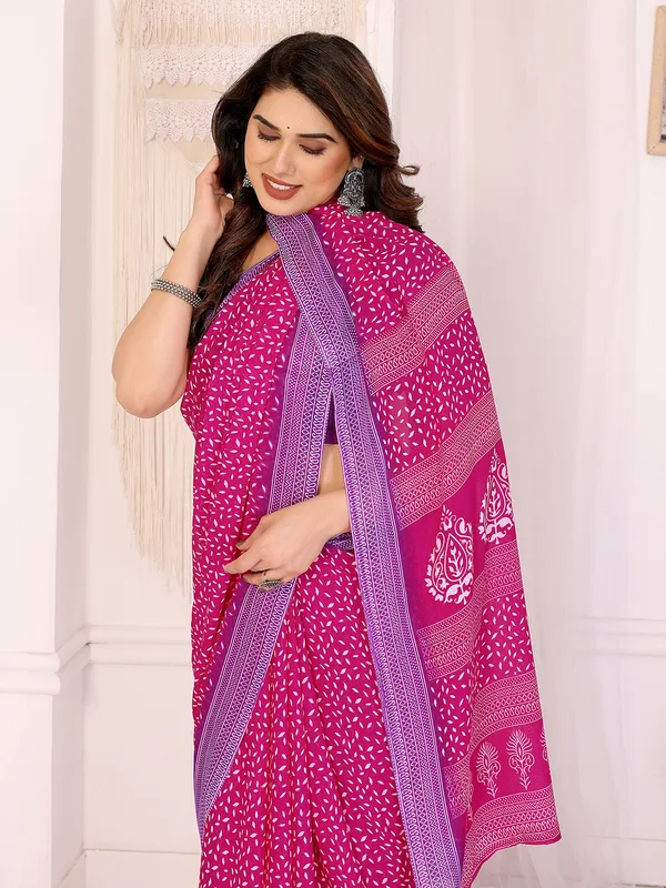 Anand_Sarees_Paisley,_Floral_Print_Daily_Wear_Georgette_Saree_(Pink,_Purple)