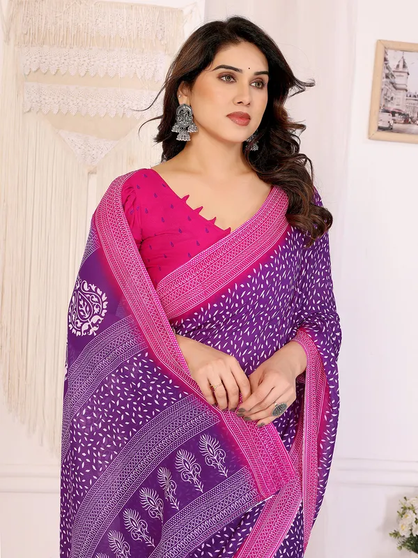 Anand_Sarees_Paisley,_Floral_Print_Daily_Wear_Georgette_Saree_(Purple,_Pink)