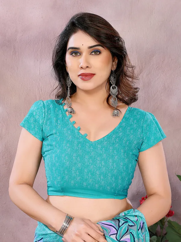 Anand_Sarees_Ombre,_Floral_Print,_Geometric_Print_Daily_Wear_Georgette_Saree_(Light_Blue,_Grey)