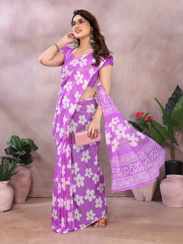 Anand_Sarees_Paisley,_Floral_Print_Daily_Wear_Georgette_Saree_(Purple)
