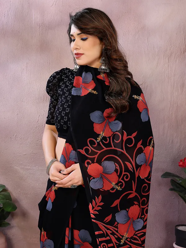 Anand_Sarees_Floral_Print_Daily_Wear_Georgette_Saree_(Black,_Red)