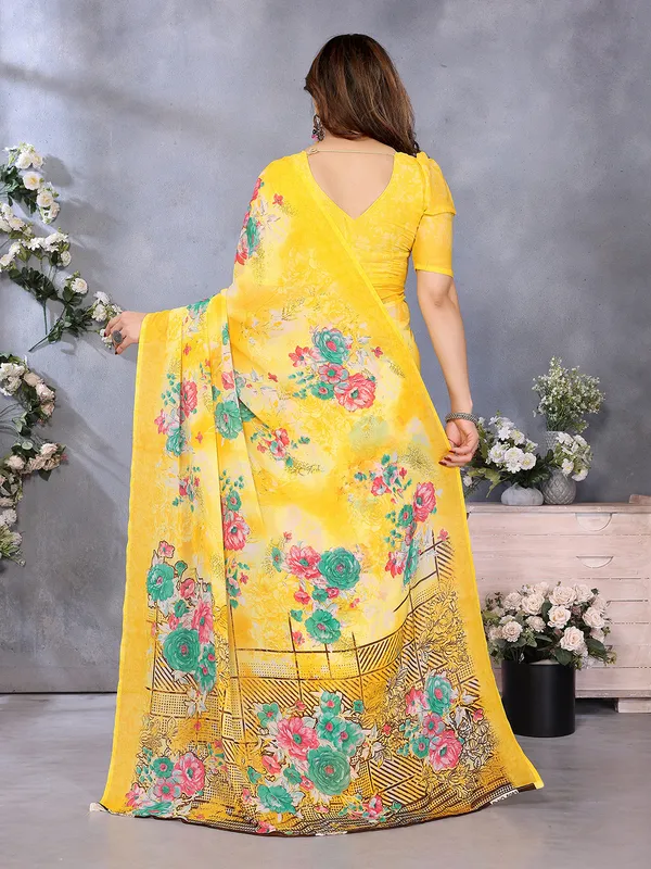 Floral_Print_Georgette_saree_with_Unstitched_Blouse_Piece