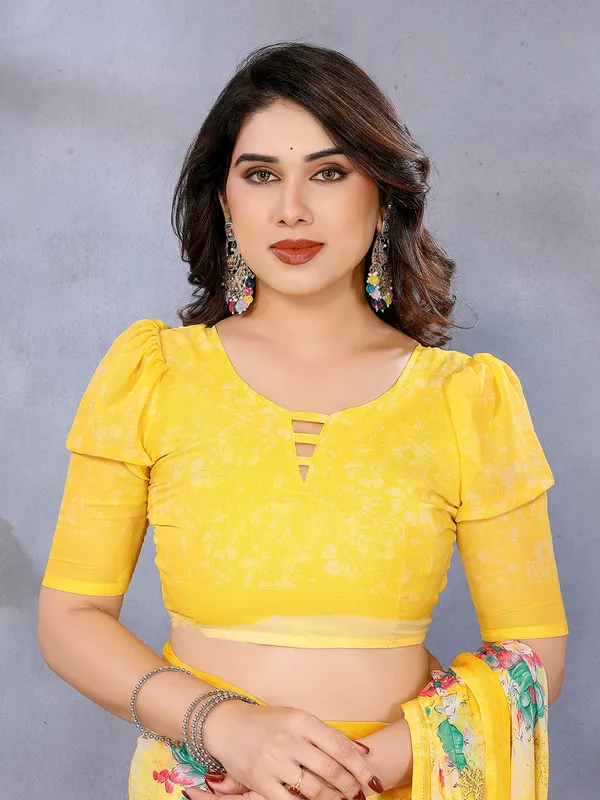 Floral_Print_Georgette_saree_with_Unstitched_Blouse_Piece