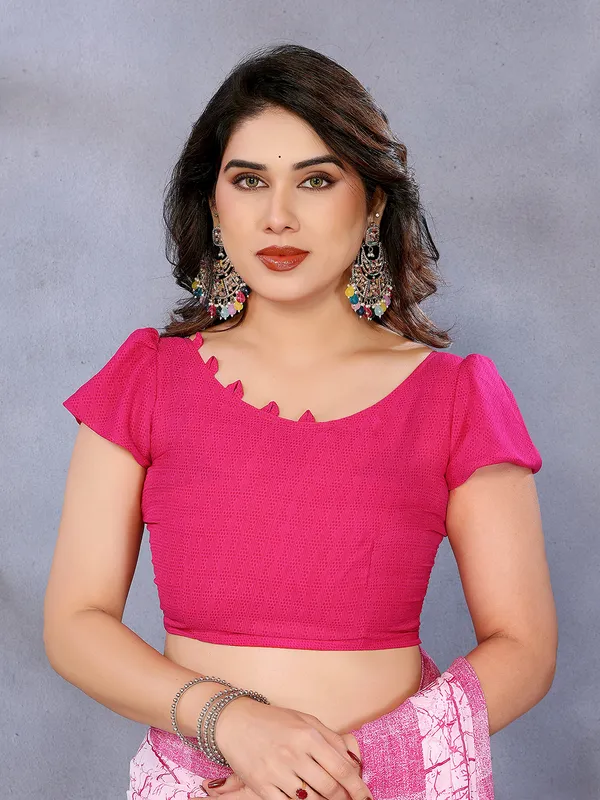 Floral_Print_Georgette_saree_with_Unstitched_Blouse_Piece
