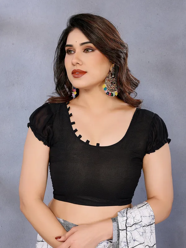 Floral_Print_Georgette_saree_with_Unstitched_Blouse_Piece